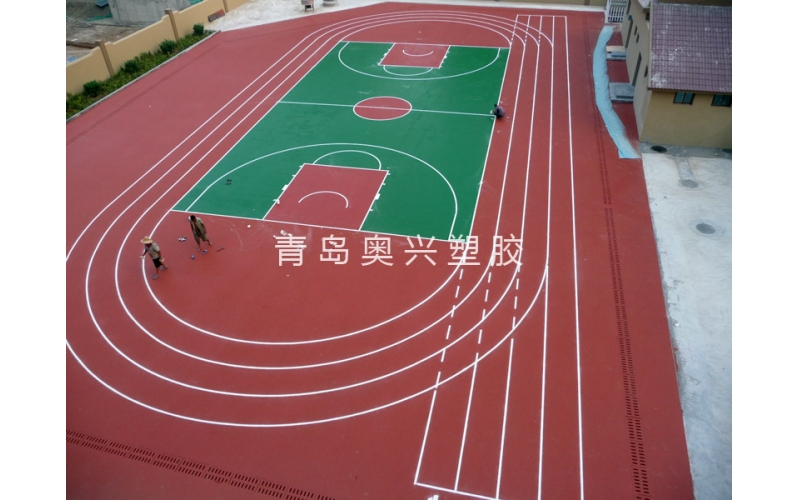 濟南濟微中學塑膠跑道案例